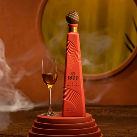 1800 Guachi Monton Añejo Tequila